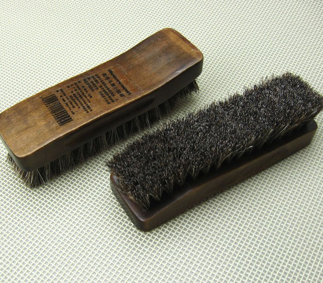 Small Horse Cleaning Brush