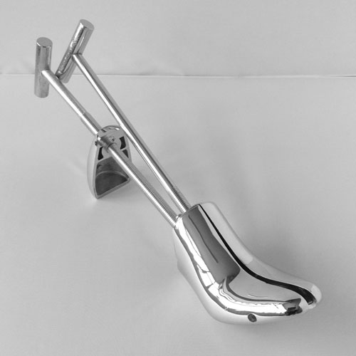 aluminum metal shoe stretcher